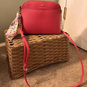 Nanette Lepore Pink Crossbody! Like new condition beautiful purse!